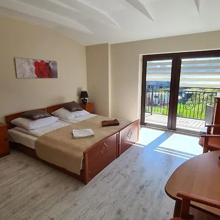 ベッド・アンド・ブレックファスト Koral