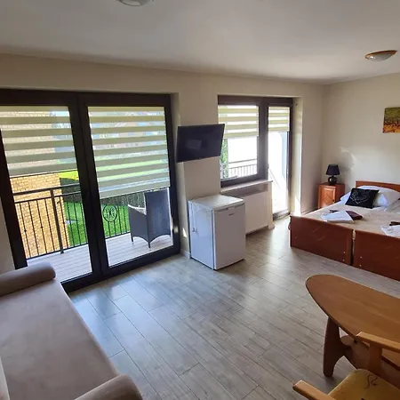 ベッド・アンド・ブレックファスト Koral 3*