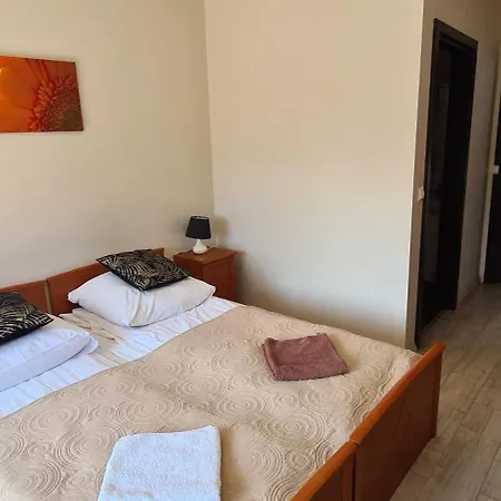 فندق مبيت وإفطار Koral