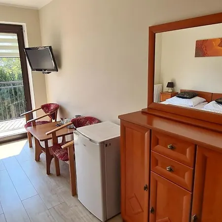 ベッド・アンド・ブレックファスト Koral 3*