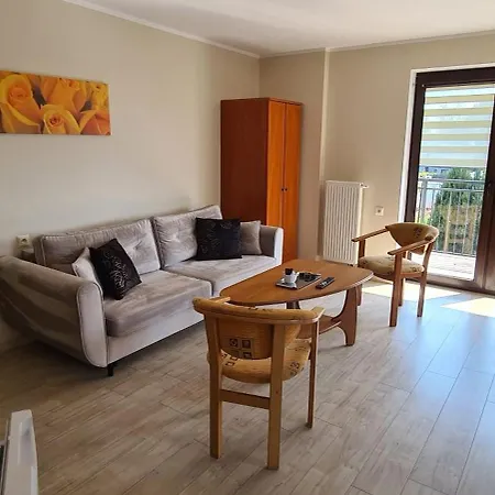 ベッド・アンド・ブレックファスト Koral 3*